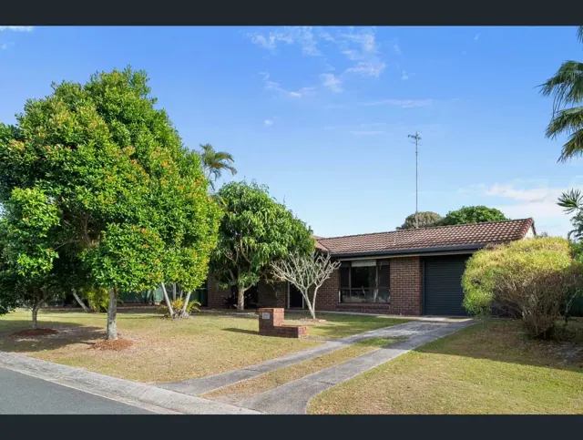 The original brick house at Sunrise Beach, bought in 2020